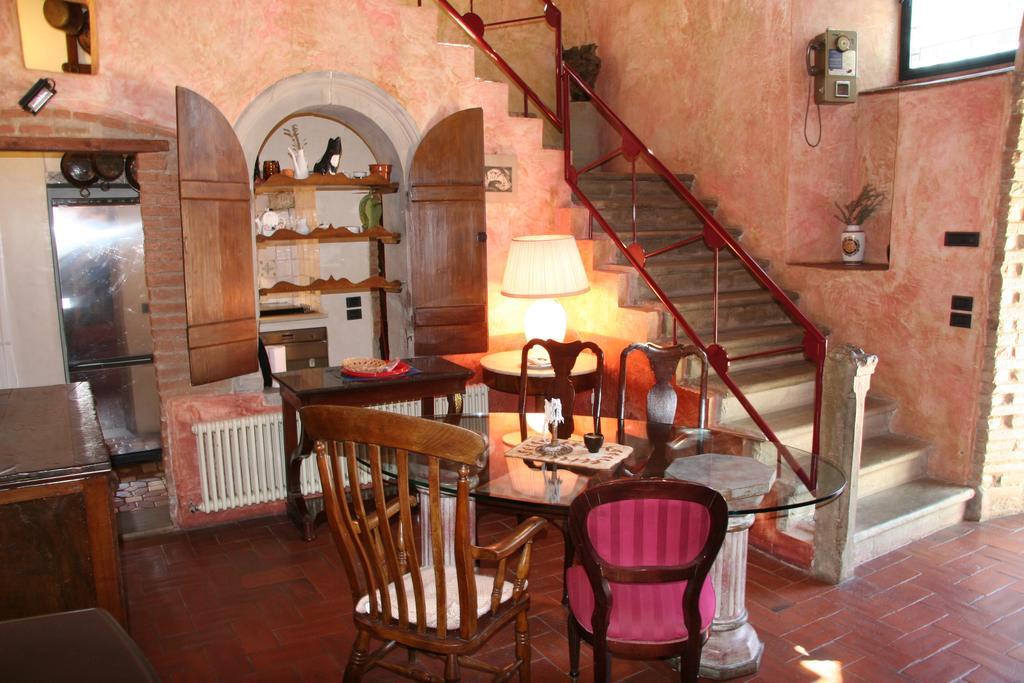 Poggio Alla Pieve Relais Calenzano Szoba fotó